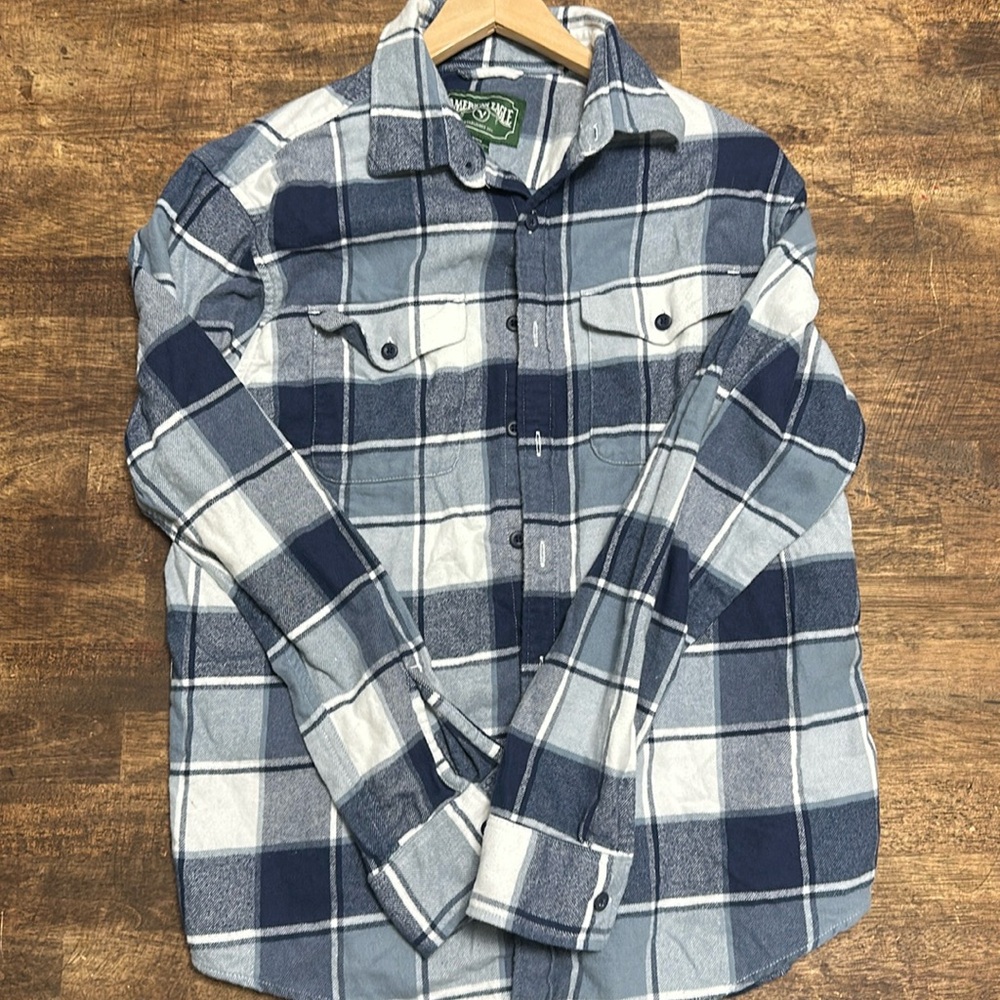American Eagle Plaid Flannel Button Down Shirt